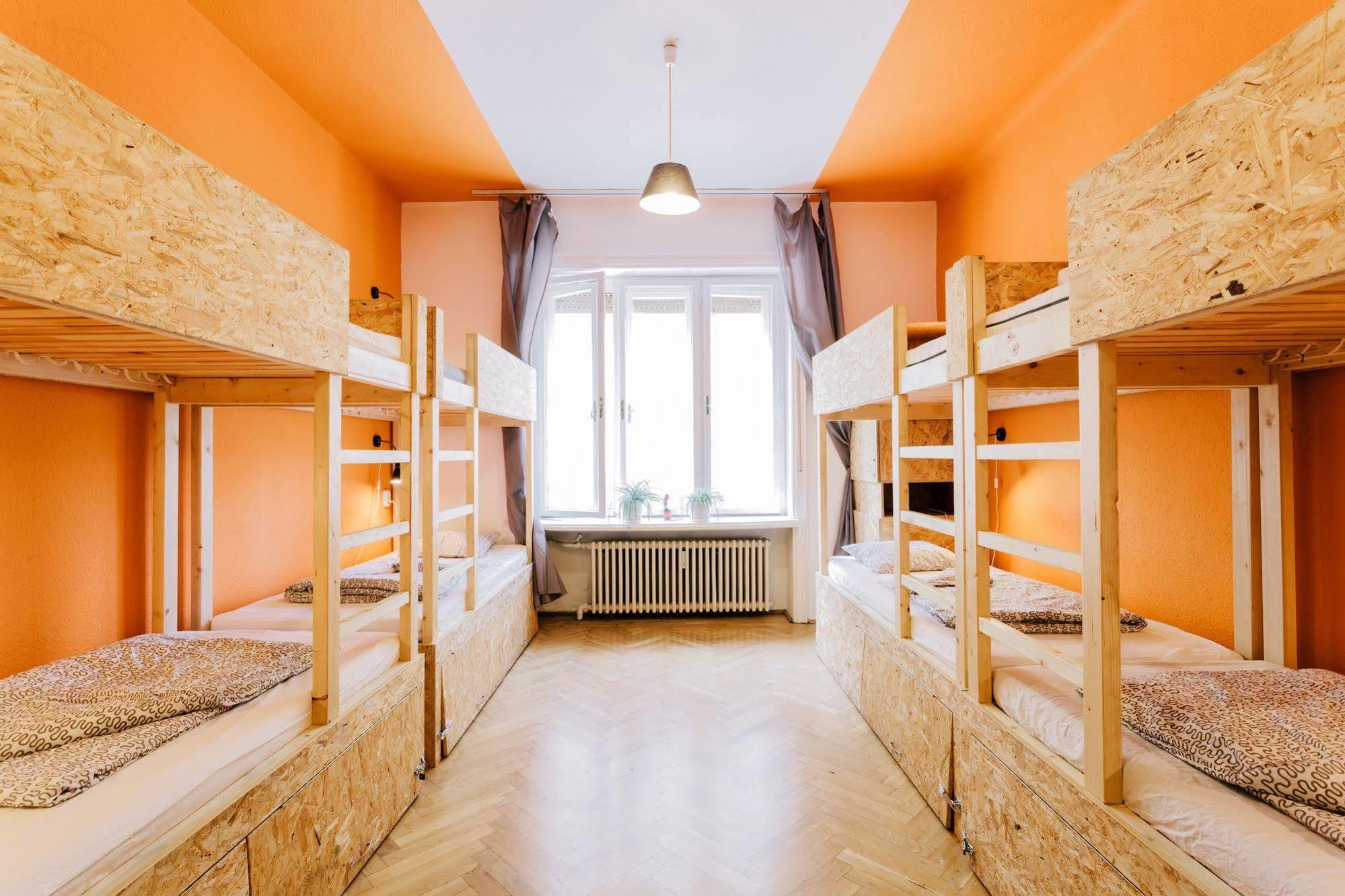 Homeplus Auberge de jeunesse *
